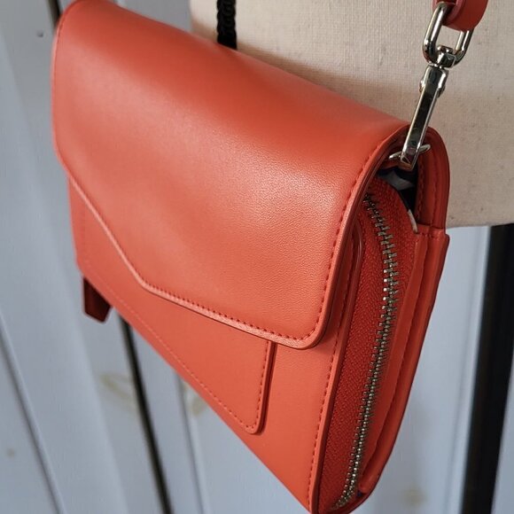 Vera Bradley Accordion Faux Leather Crossbody Bag - Picture 1 of 13